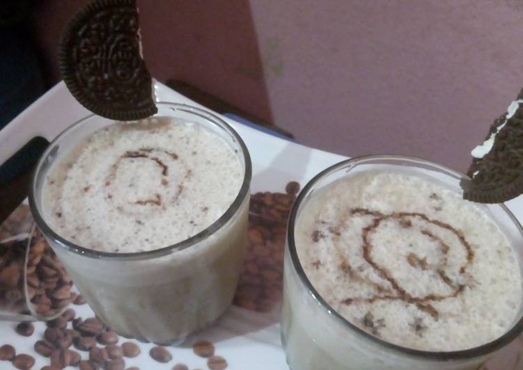 Step-by-Step Guide to Prepare Super Quick Homemade Cold coffee with Oreo