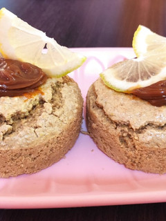 Una foto de Budín de avena y limón
