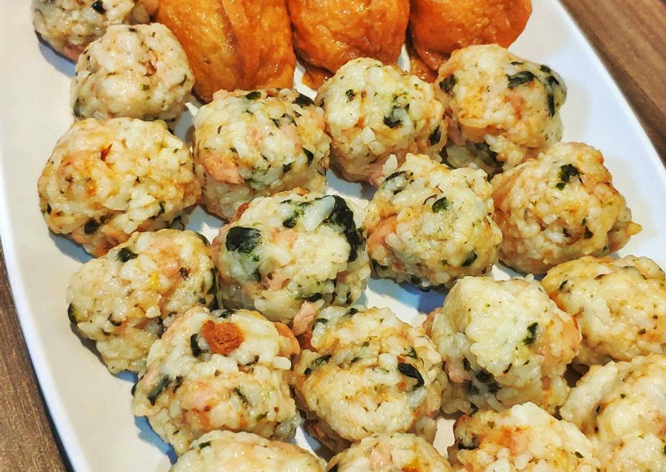 Rice ball with nori