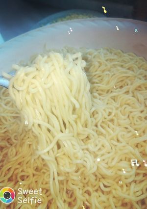 صورة لوصفة اندومي حار 🔥