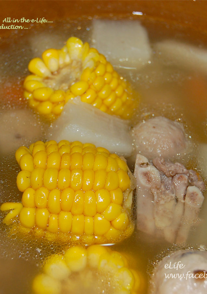 《輕鬆煮》清爽香甜的『玉米排骨湯』 的食譜成品照片