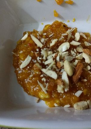 A picture of Boondi ke Laddo ka Halwa.