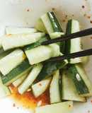 Dưa leo lắc muối ớt