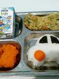 Lunch for baby bintang (dadar bayam wortel, nugget dn susu)