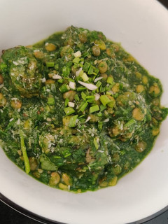 ગ્રીન દાણા મુઠીયા નું શાક(Green beans muthiya sabji recipe in Gujarati) રેસીપી મુખ્ય ફોટો