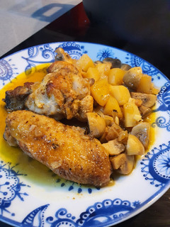 Una foto de Alitas de pollo al vino