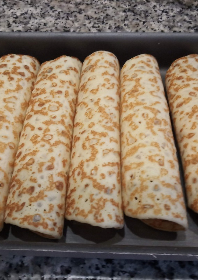 Una foto de Crepes rellenos de berenjena (exprés)