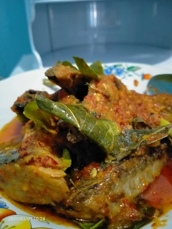 Langkah Mudah untuk Membuat Resep Tongkol balado yang Bisa Manjain Lidah Anti Ribet, Mantap Sekali