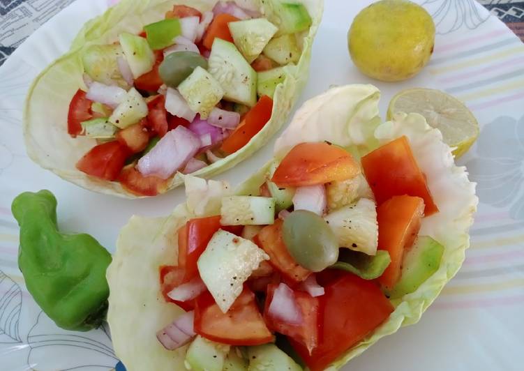 Step-by-Step Guide to Make Homemade Greek salad