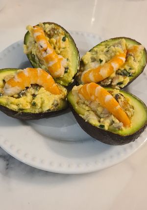 Une photo de Avocats farcis aux fruits de mer / crevettes