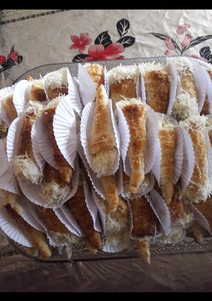 صورة لوصفة كورني بالعجينة المورقة السحرية