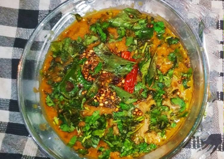 Recipe of Ultimate Raw Mango Palak Dal Tadka