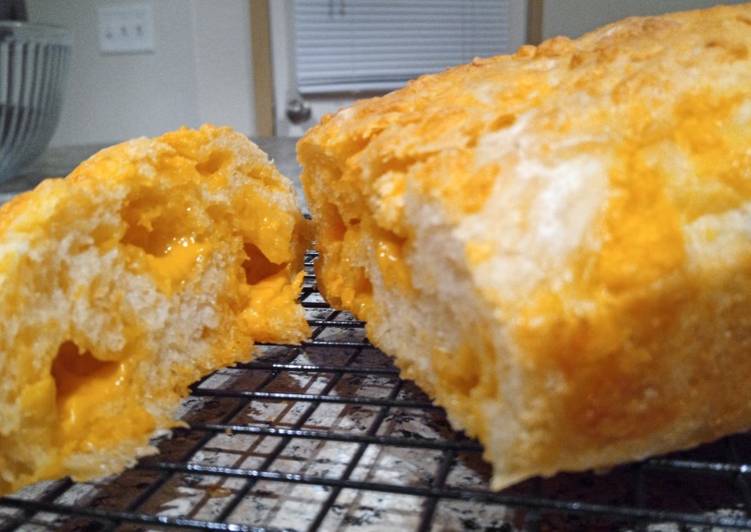 Simple Way to Prepare Homemade Cheesey Bread