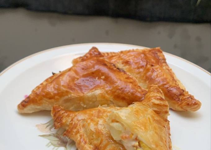 Chicken Ragout Pastry