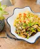 Cơm chiên trứng nấm măng tây sốt teriyaki