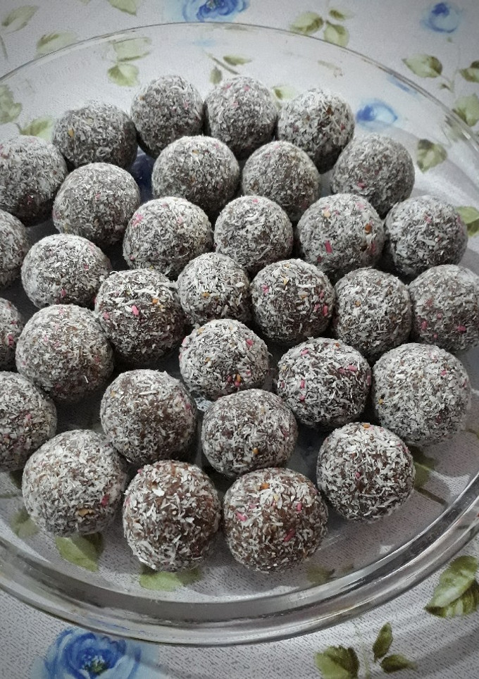 Una foto de Trufas de dulce de leche y chocolate (Fáciles y rápidas) 🍫😋