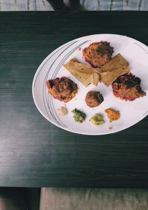 A picture of Avocado hummus.