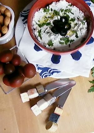 Una foto de Labneh o queso de yogur