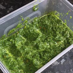 A picture of Spicy mint and coriander chutney.