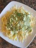 Fetuccini No 104, con salsa de espinacas