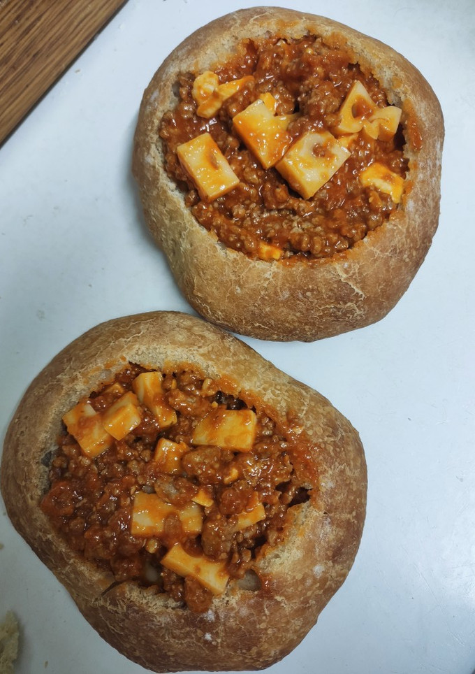 Una foto de Bollos Rellenos de carne picada y queso