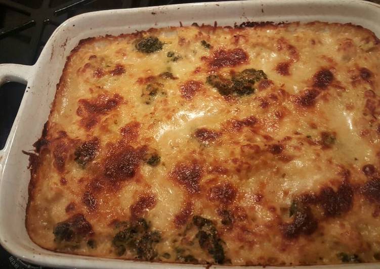 Steps to Make Any-night-of-the-week Spaghetti squash cheesey Chicken bake