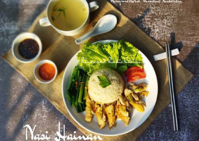 Nasi Hainan (Singapore Hainanese Chicken Rice)