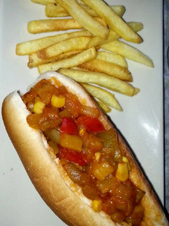 Una foto de Bocadillo veggie (vegano)