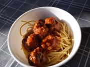 A picture of italian meatballs