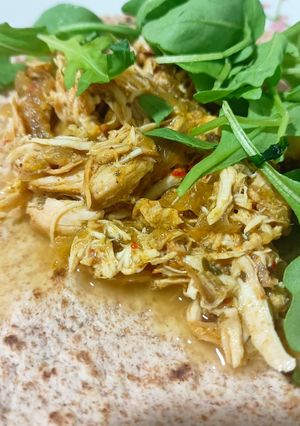 Una foto de Solomillos de pollo marinados con especias y limón