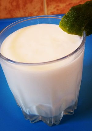 A picture of Homemade sour milk.