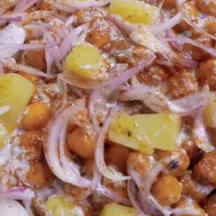 A picture of Dahi Chana Chat.