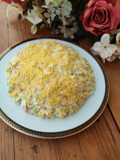 Una foto de Ensaladilla de marisco