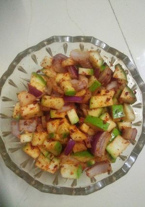 A picture of Raw mango salad.