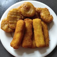 A picture of Fish Finger and Chicken Nuggets.