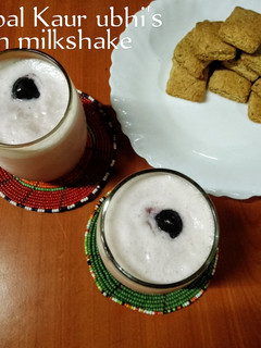 A picture of Jam milkshake 🥤.
