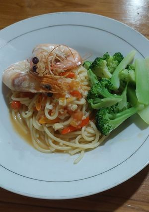 Foto resep Garlic Tomato Pasta Shrimp