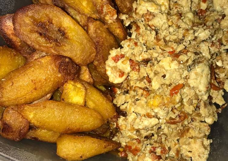 How to Prepare Any-night-of-the-week Title:egg sauce and fried plantain