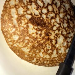 A picture of Sinasir (Rice Pancakes).
