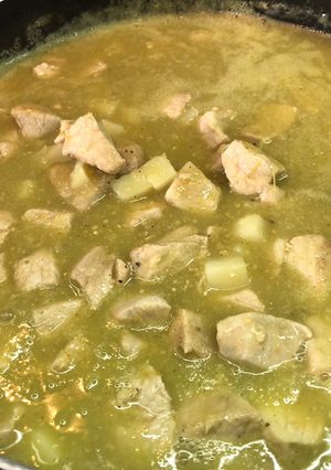 Una foto de Lomo en salsa verde a la Sonorense