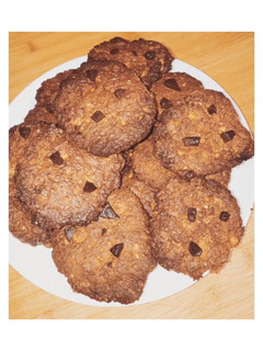 Una foto de Galletas con pepitas de chocolate y frutos secos