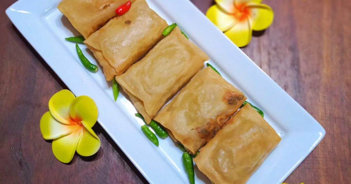 Martabak telor mie kornet
