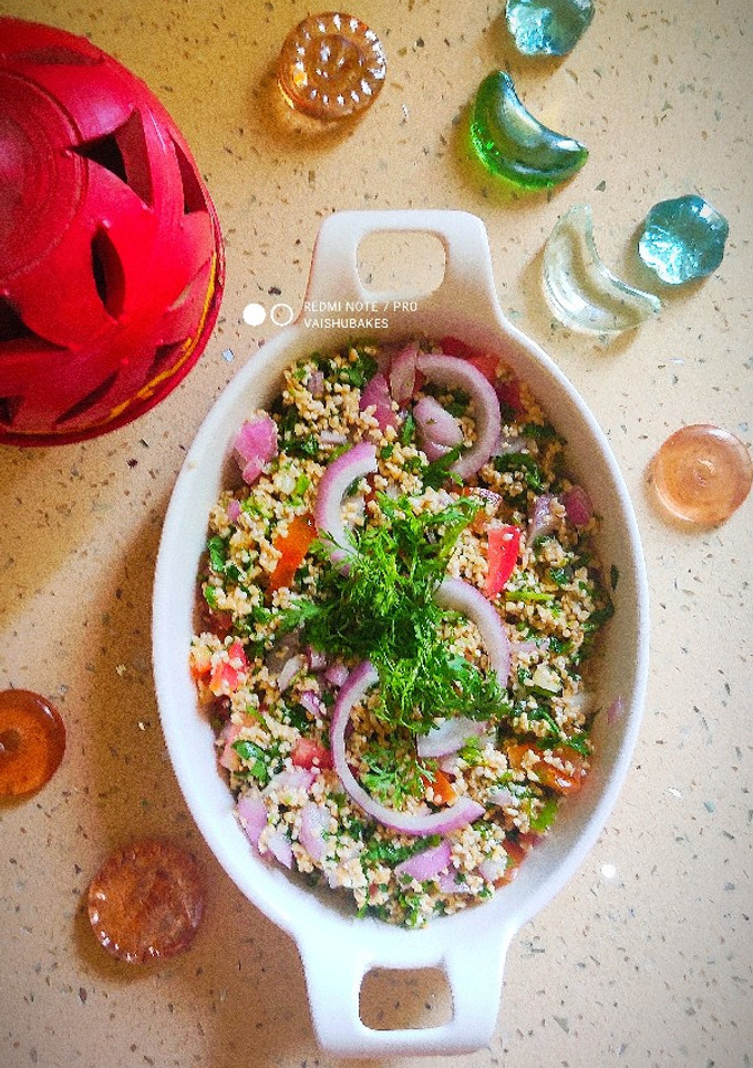A picture of Tabbouleh.
