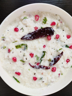 ஹோட்டல் தயிர் சாதம் (hotel style curd rice) செய்முறை முக்கிய புகைப்படம்
