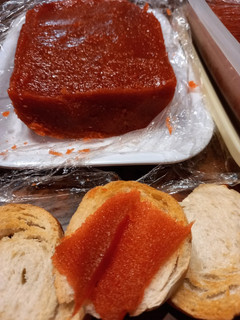 Una foto de Dulce de membrillo caserito... caseríto.