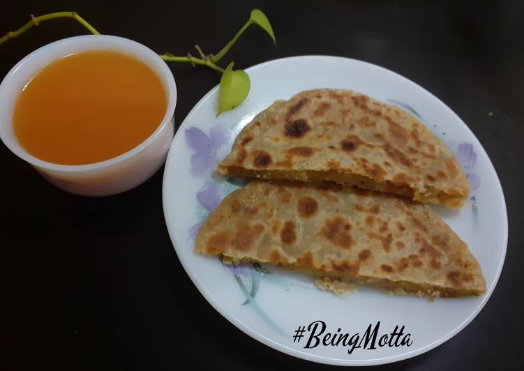 The Simple and Healthy Aloo Stuffed Paratha- Tomato Soup