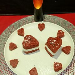 A picture of Red Velvet cake.