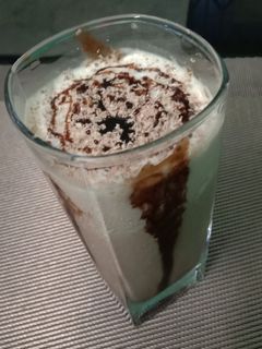 কোল্ড কফি(Cold coffee recipe in bengali) রেসিপির প্রধান ছবি