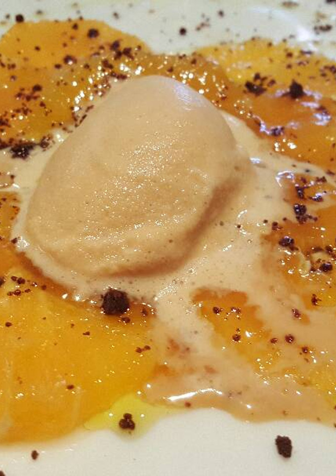 Una foto de Postre de naranja refrescante