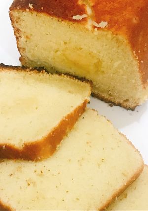 A picture of Coconut cake.
